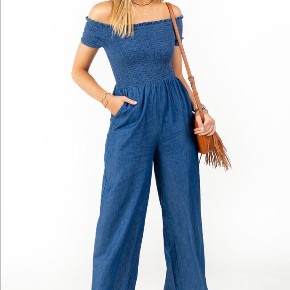 NWT OFF THE SHOULDER JUMPSUIT